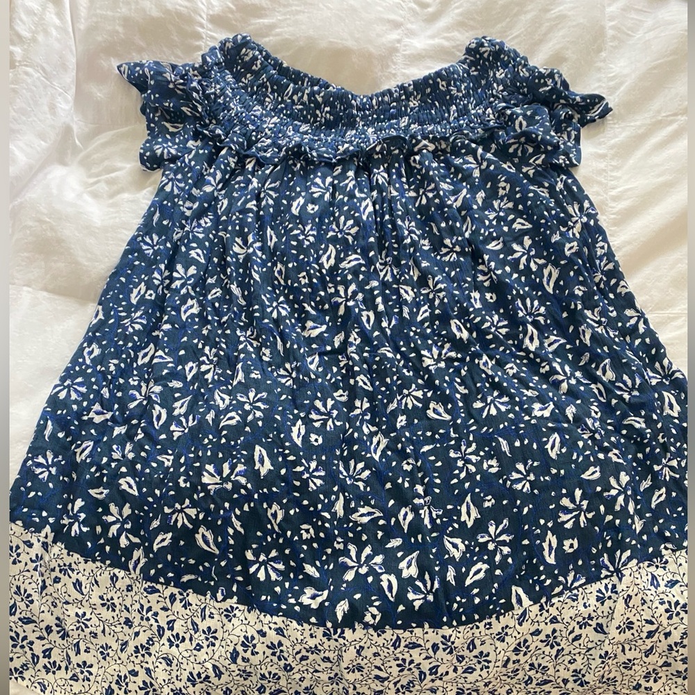 Lane Bryant dress size 14/16.  Worn once for 3 hours. Very comfortable